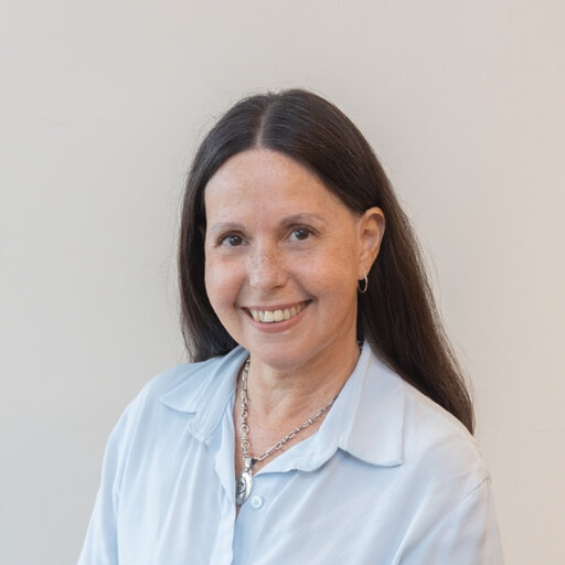 Dr. Gabriela Gonzales Aleman